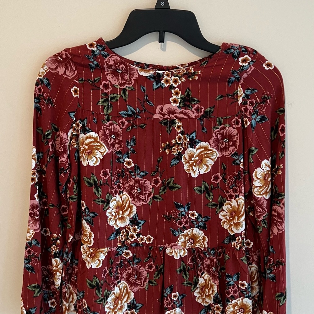 Girls Full Sleeves Peplum Top…